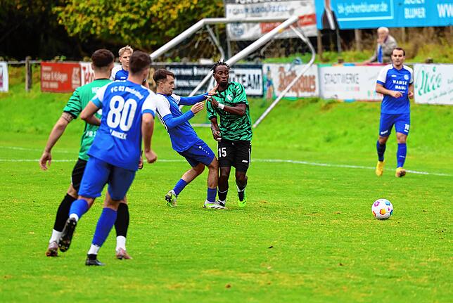 Bild 19: Unsere besten Bilder der Landesliga-Partie zwischen dem FC Radolfzell und dem VfR Stockach