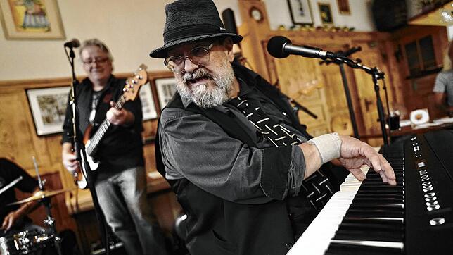 Das Herz der Band Take the 55: Andy Boller am Piano. Bild: Andy Boller/Take the 55