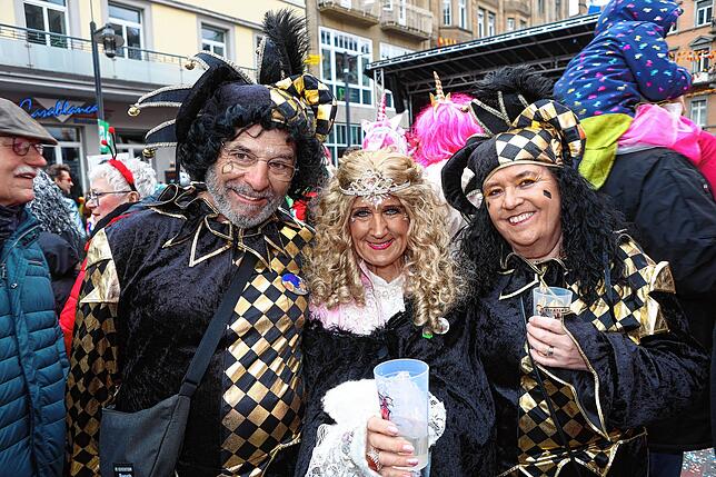 Bild 8: Narrenmarkt 2025: Alle Bilder von den Besuchern auf der Marktstätte