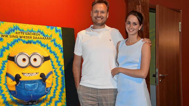 Thomas und Levinia Lailach blicken in eine ungewisse Zukunft. Sie wissen nicht, ob sich eine Öffnung der Cinégreth in Überlingen lohnen ...