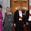 König Charles III. und Königin-Gemahlin Camilla mit Bundespräsident Frank-Walter Steinmeier und seiner Frau Elke Büdenbender bei der ...