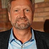 Jörg Wisser verhindert mit dem kauf der Alten Güterhalle deren Abriss. Über die weitere Nutzung wird nachgedacht.