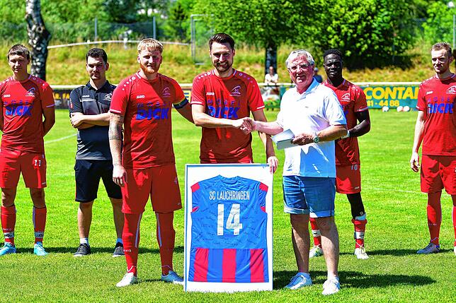 Bild 47: SC Lauchringen steigt nach 0:3 gegen Spvgg. Wutöschingen in die Kreisliga B ab &ndash; wir haben Bilder!