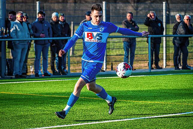 Bild 8: FC Erzingen siegt mit 4:1 beim FC Wallbach &ndash; und wir haben Bilder!