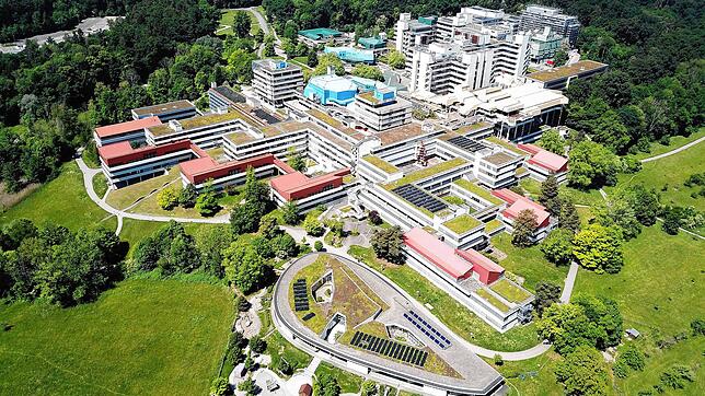 (Archivbild) Blick auf den Uni-Campus in Konstanz-Egg. Die kleine Stadt verbraucht eine Menge Energie &ndash; und muss deshalb kräftig ...