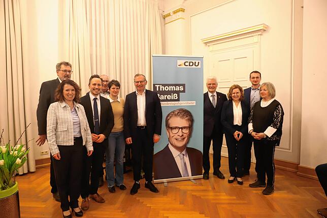 Viele namhafte Vertreter des Kreis- und Ortsverbands der CDU Sigmaringen sind beim Neujahrsempfang zugegen. Unter anderem sind dabei ...