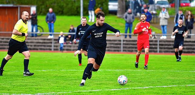 Bild 34: FC Tiengen 08 siegt 5:2 bei der SG FC Wehr/Brennet &ndash; und wir haben Bilder!