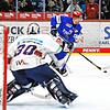 Zwei Punkte sicherten sich die Wild Wings gestern Abend in der Deutschen Eishockey Liga. Das Bild zeigt Schwenningens Tyson Spink im ...