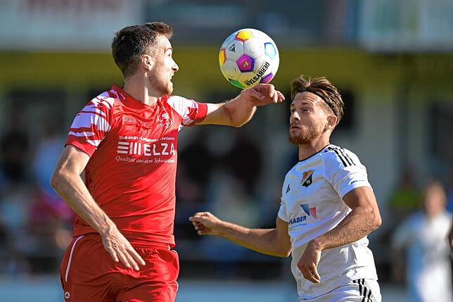 Bild 8: SV 08 Laufenburg unterliegt 1:2 bei den SF Elzach-Yach – und wir haben Fotos!
