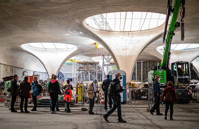 Es steht und fällt mit Stuttgart 21 – hier ein Blick auf die Baustelle des Bahnprojekts. (Archivbild)