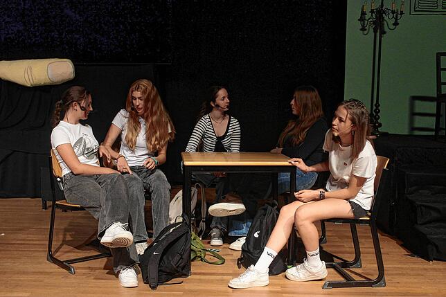 Bild 5: „Abgestempelt“: Realschule zeigt eigenes Musical