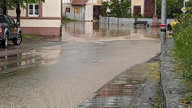 So sieht es in Durchhausen kurz nach den sintflutartigen Regenfällen aus.