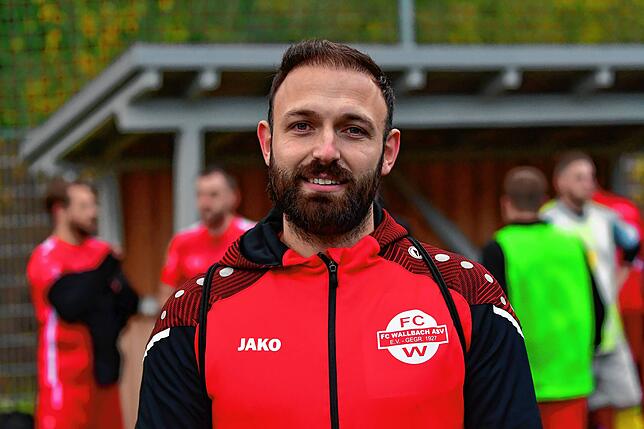 Ismail Palit, Trainer FC Wallbach: „Im Westen sind die Gegner, die vieles spielerisch lösen. Das liegt uns eher. Außerdem sind die ...