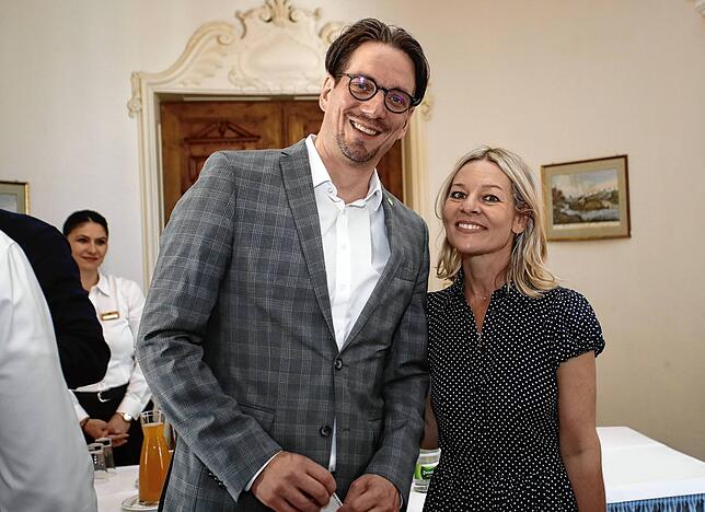 Bild 10: Fotos der Geburtstagsparty auf der Bodensee-Insel: Björn Graf Bernadotte feiert auf der Mainau