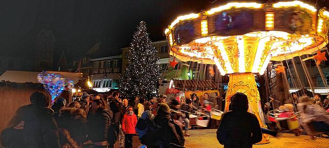 Ein Eindruck aus vergangenen Zeiten: Der Weihnachtsmarkt in Überlingen (Archivbild).