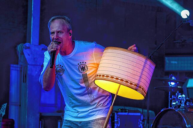 Bild 3: Radspitz heizt Besuchern beim Kulturfest kräftig ein
