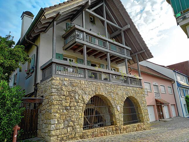 Die alte Ölmühle läuft zu Museumszwecken weiter.