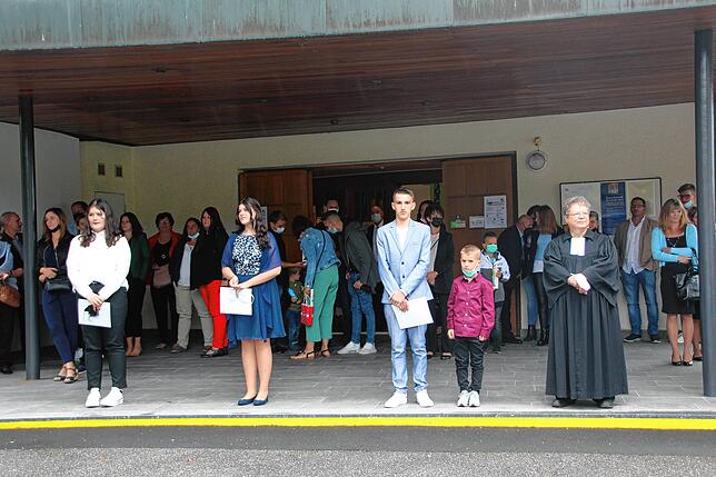 Im vierten Schwung sind nun die Konfirmationsfeiern der evangelischen Kirchengemeinde Wehr und Öflingen zu Ende gegangen, bei denen 18 ...