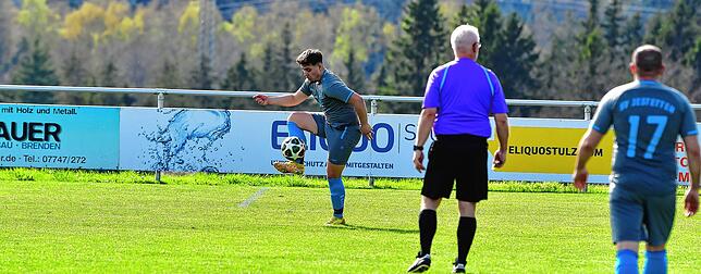 Bild 43: SV Jestetten gewinnt 3:1 beim FC Schlüchttal &ndash; und wir haben Bilder!