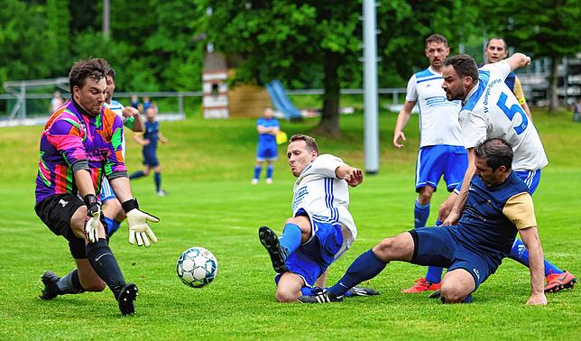 Bild 2: Bildergalerie vom Ü35-Bezirkspokal-Finale zwischen Orsingen-Nenzingen und Dettingen-Dingelsdorf
