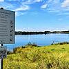 Der Hüfinger Riedsee, korrekt Riedsee II tituliert, liegt idyllisch jenseits der Bundesstraße und zieht im Sommer viele Besucher an. Sie ...