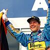 Nicht in Ferrari-Rot, sondern in Bennetton-Blau jubelte Michael Schumacher über seinen ersten Triumph in der Formel 1.