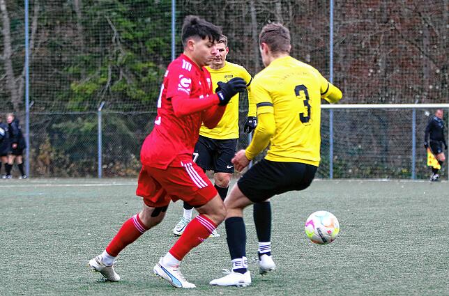 Bild 32: Die besten Bilder vom Spiel zwischen dem FC Überlingen und dem FC Öhningen-Gaienhofen