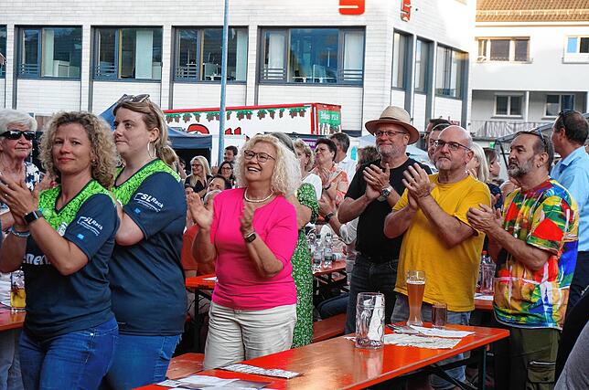 Bild 25: Wunschkonzert am Tiengener Schwyzertag – Stadtmusiker spielen groß auf (Teil 2)
