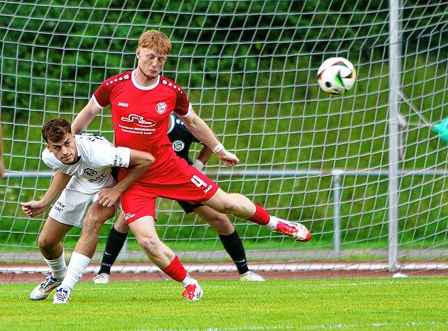 Bild 30: Beim 0:4 des FC RW Salem gegen FC Teningen waren wir mit der Kamera dabei!