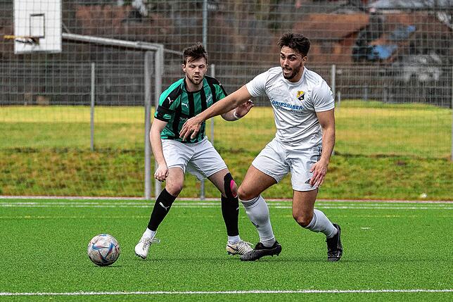 Bild 29: 1:1 im Hochrhein-Derby zwischen dem FC Zell und dem SV 08 Laufenburg &ndash; und wir haben Bilder!