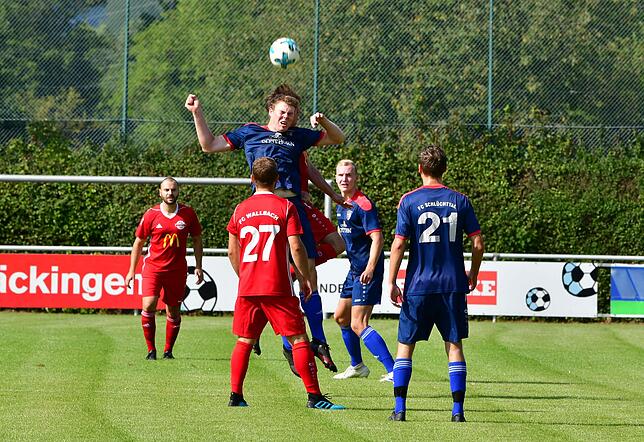 Bild 8: FC Schlüchttal siegt mit 4:2 beim FC Wallbach &ndash; und wir haben Bilder!