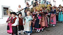 Bild : Hausherrenfest 2024: Hausherren-Prozession nach dem Hochamt
