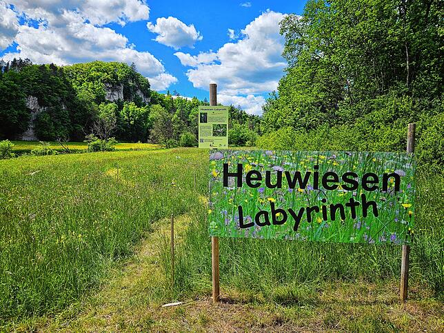 In Dietfurt ist das Heuwiesenlabyrinth.