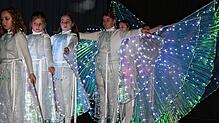 Mit großer Begeisterung war der Nachwuchs bei der Sache. Im Bild die Zumba-Kids mit ihrem Licht-Show-Tanz.