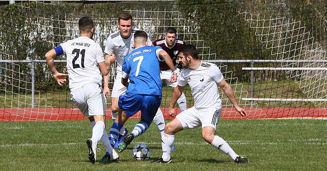 Bild 11: Der FC Wehr besiegt den SV Weil II mit 2:1 – und wir haben die Bilder