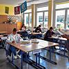 Genügend Sicherheitsabstand zwischen den Schülern ist in den Klassenzimmern an der Gerwigschule gegeben. Die Klassen wurden auf mehrere ...