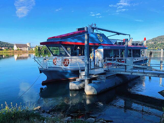 Das 1998 angeschaffte Fahrgastschiff „Waldshut-Tiengen“ besorgt noch immer den klassischen Fährverkehr, der wegen der ...