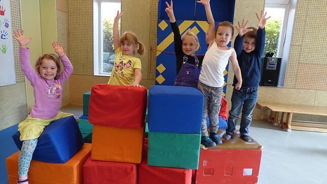 Unabhängig vom Geldbeutel der Eltern sollen Kinder das gleiche Recht auf frühkindliche Bildung bekommen – fordert die SPD. Archivbild: ...