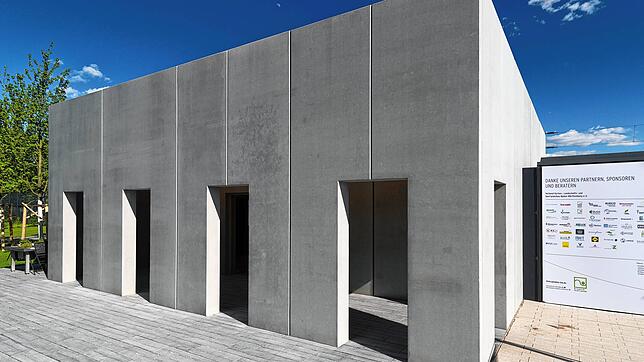 So sieht das neue Besucherzentrum für die Klosterbaustelle Campus Galli aus. Das Gebäude wurde als Seminarpavillon konzipiert und stand ...
