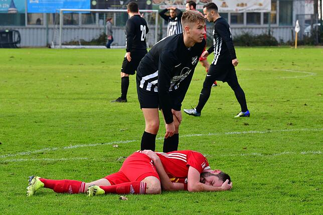 Bild 16: Bosporus FC Friedlingen und der FC Wallbach trennen sich 2:2 &ndash; und wir haben Bilder!