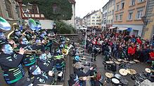 Die Seegumper, hier bei ihrem Benefizkonzert zugunsten der Aktion &bdquo;Narr mit Herz&ldquo; auf der Münstertreppe, haben in diesem ...