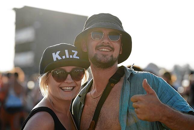 Madita Fiegle (22) und Niclas Hehl (22) aus Bad Saulgau sind vor allem wegen der Band K.I.Z auf dem Southside.