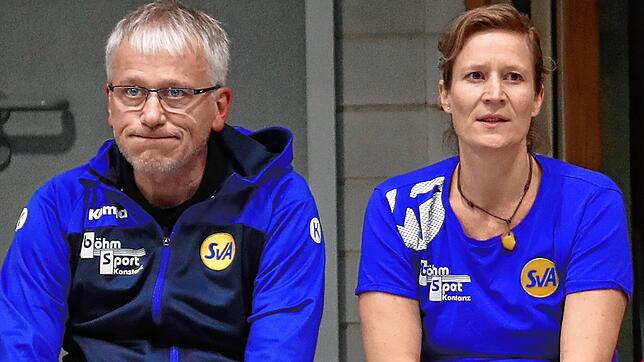 Das Allensbacher Trainergespann Oliver Lebherz und Sandra Reichmann. Am Samstag ist ihr Team in Erlangen im Einsatz.  Bild: Scherer