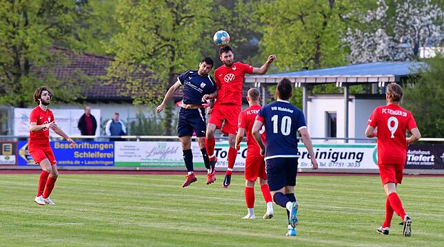 Bild 10: FC Tiengen 08 zieht durch ein 4:2 gegen den VfB Waldshut ins Pokalfinale ein