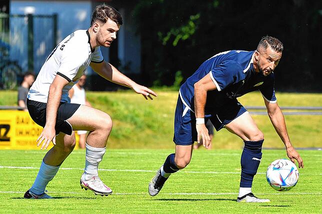 Bild 39: VfB Waldshut siegt 2:1 beim FC Emmendingen und steigt in die Landesliga auf &ndash; wir haben Bilder!