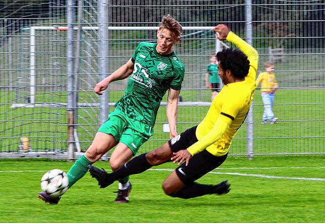 Bild 34: TSV Aach-Linz besiegt im Spitzenspiel den FC Öhningen-Gaienhofen mit 2:1. Die besten Bilder!