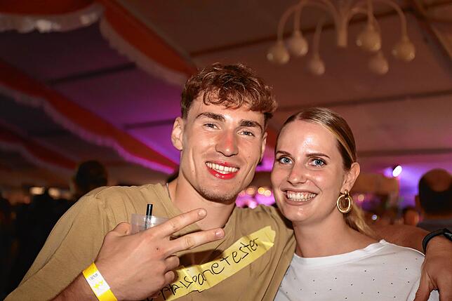 Bild 23: Bilder des Aach-Linzer Weinfests