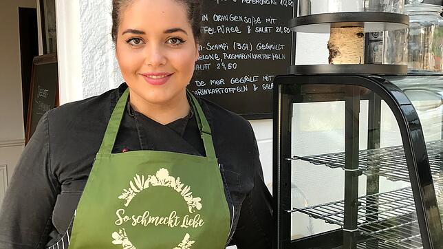 Die Kochbuchautorin Luisa Zerbo in ihrem Café im Da Gino.