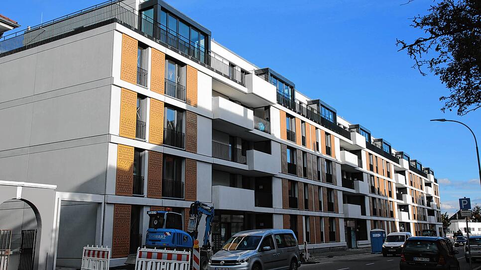So kennen alle den Neubau der Baugenossenschaft Hegau in der Praxedisstraße. Wie es drinnen aussieht, zeigt dieser Bericht.