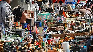 Der Flohmarkt soll 500 Meter (beidseits) lang sein. Symbolfoto: Pixabay/Kikos